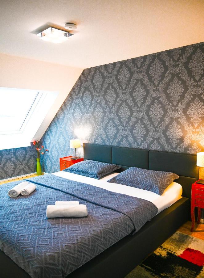 Delightful Duplex Danube Canal Вена Экстерьер фото