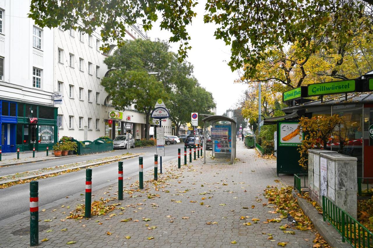 Delightful Duplex Danube Canal Вена Экстерьер фото